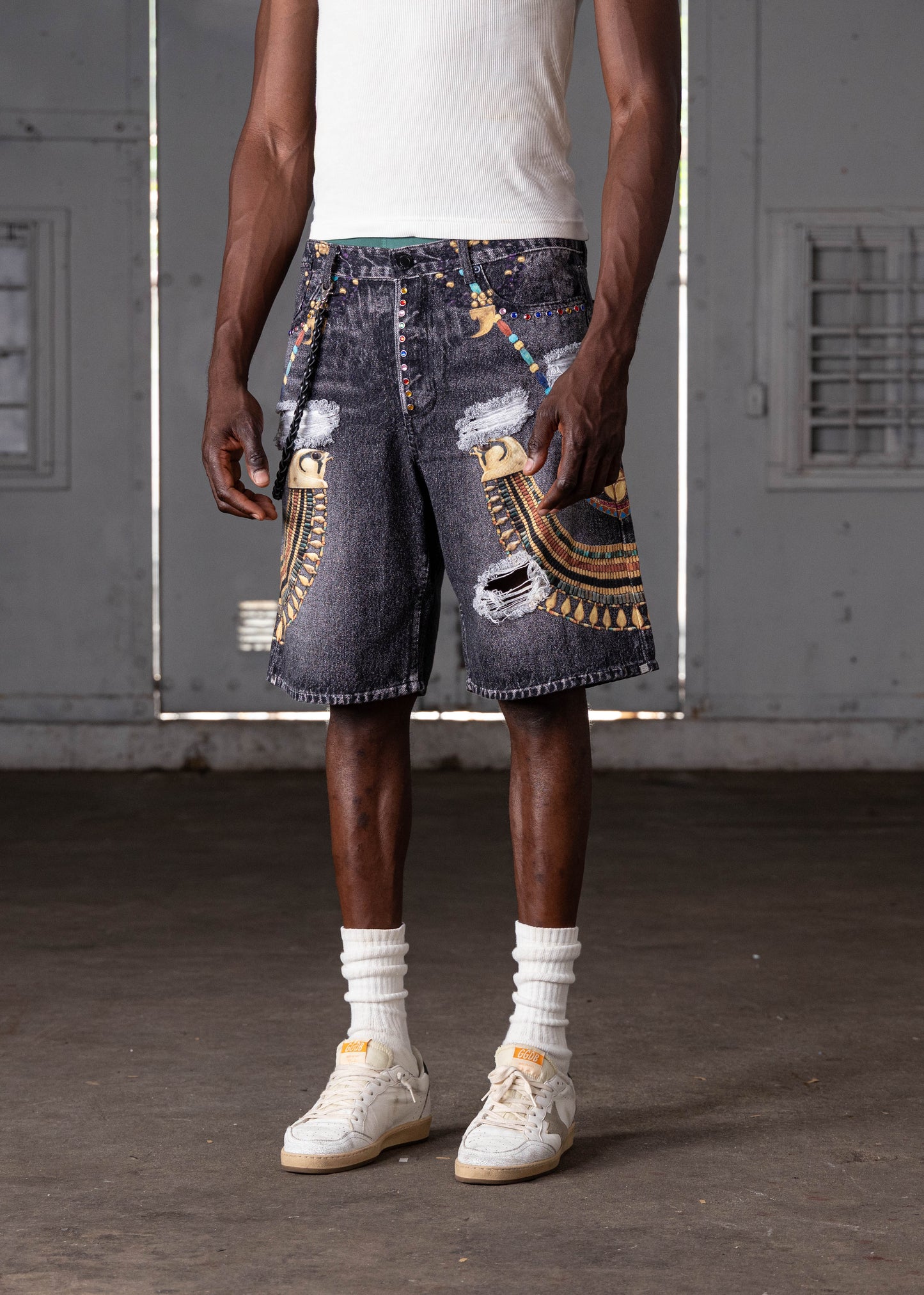 MB-016 PHARAOH SHORTS (WASHED BLACK)